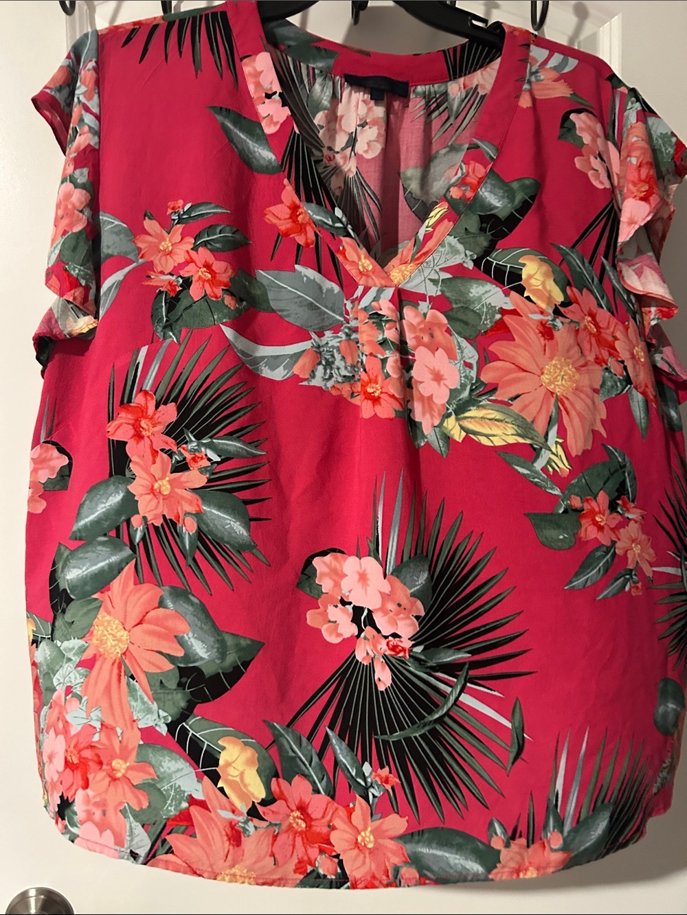 Women’s Tropical Floral top